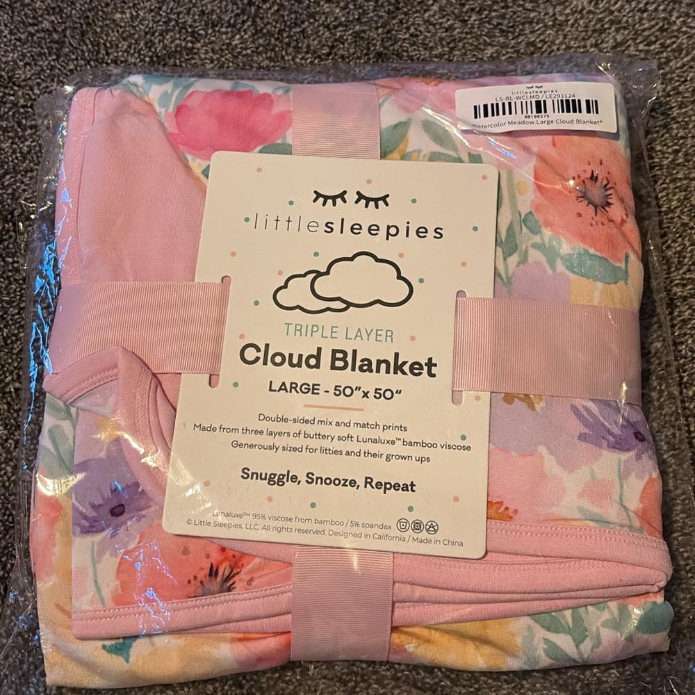 Little Sleepies Watercolor Meadow Pink Cloud Blanket